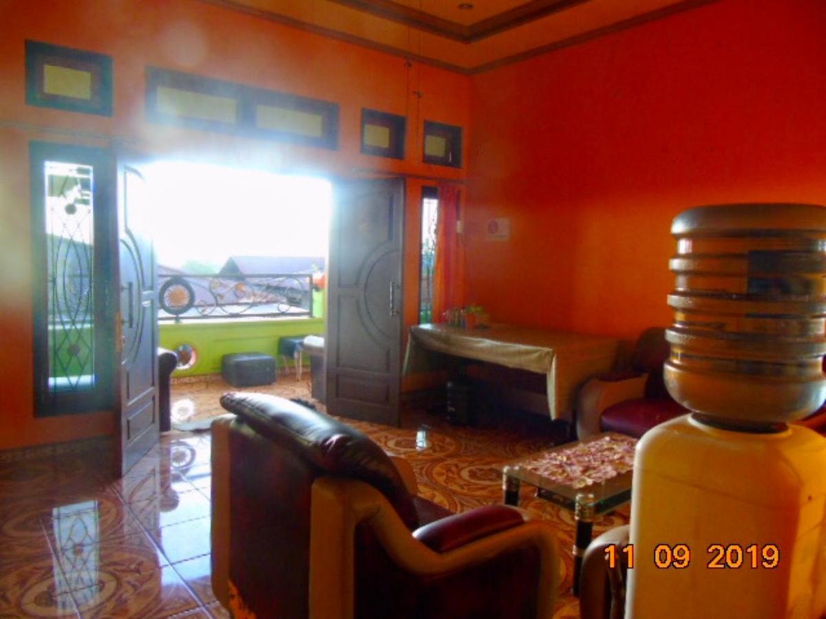 Aini Home Stay Ternate Exterior foto
